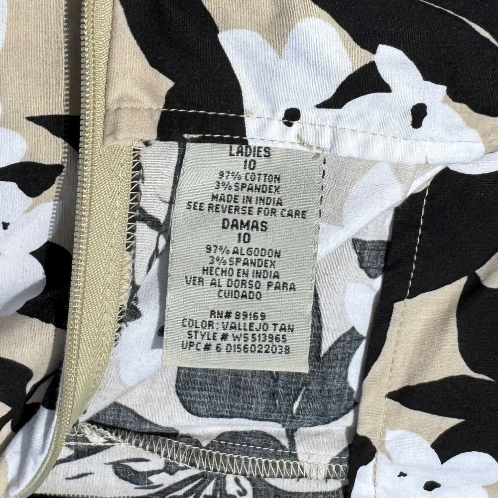(10) WHITE STAG Fun Well-Made Stretch Black Tan & White Skort